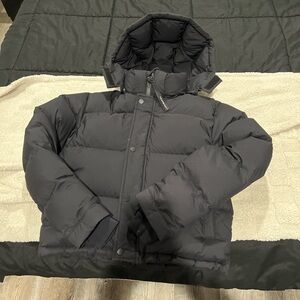 Aritzia/TNA Black Puffer Jacket